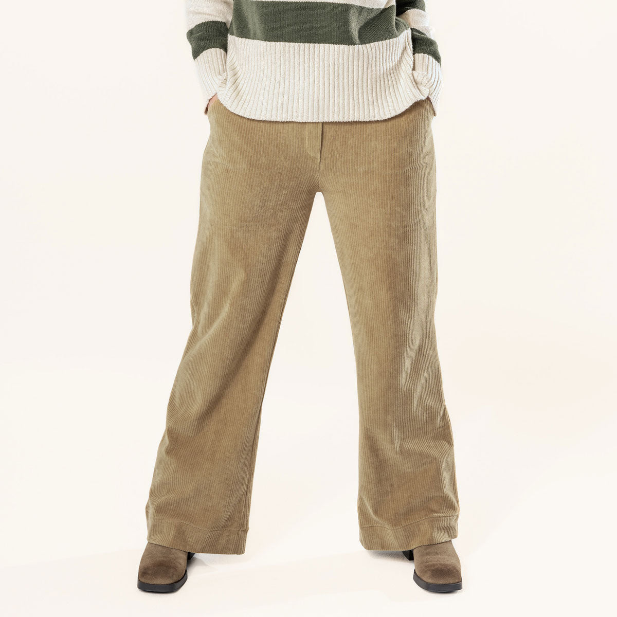 Living Crafts Damen Cord Hose Bio Baumwolle Elasthan