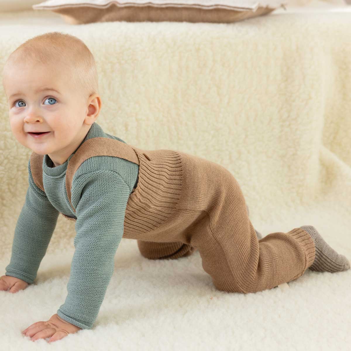 Disana Trägerhose Schurwolle kbT-Merino Strick