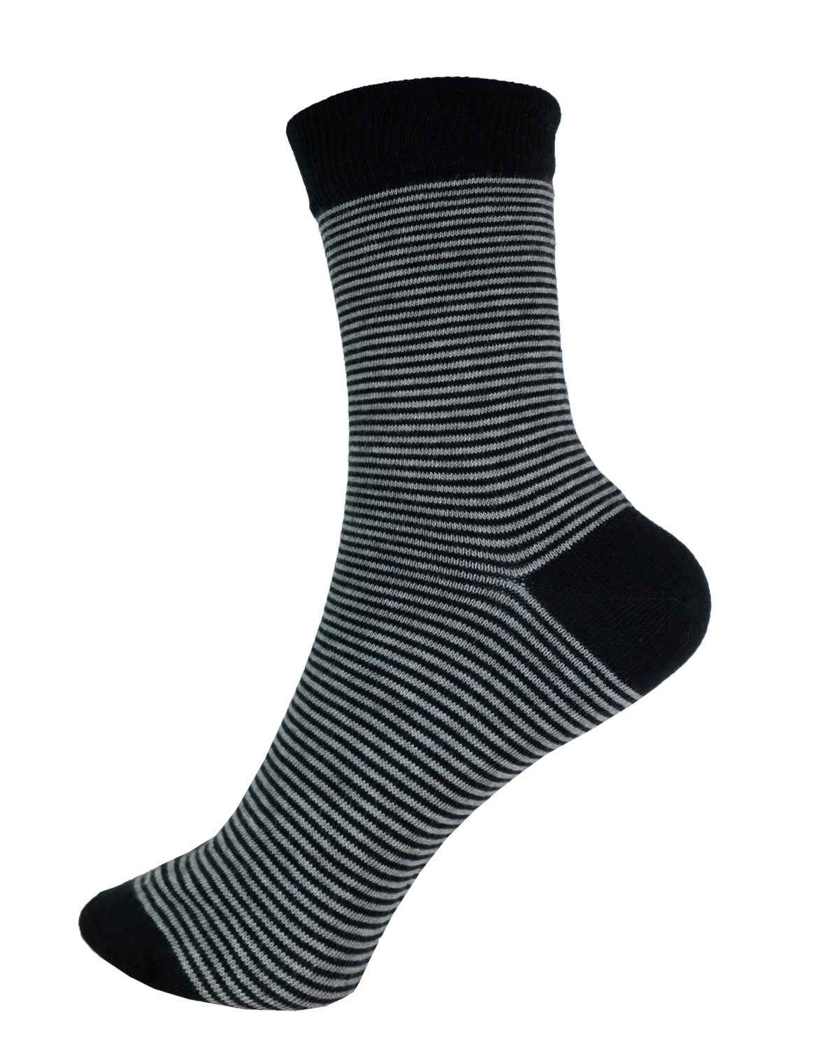 Grödo Socken für Herren feingeringelt