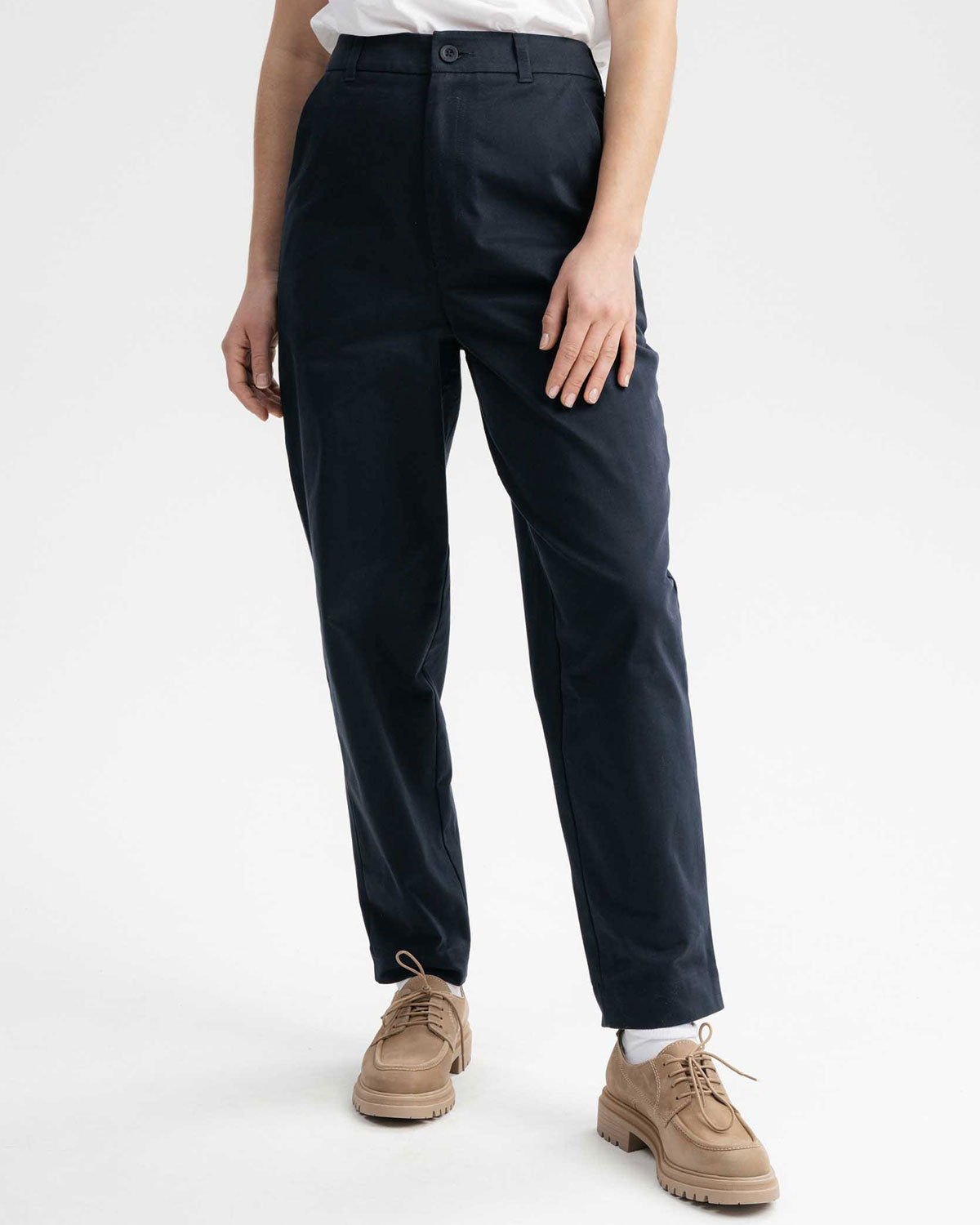 Mela Damen Hose mit hohem Bund schmal zulaufendem Bein Bio Baumwolle