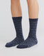 https://www.deva-natur.de/media/image/ed/c6/18/Bio_Socken_1324_1.jpg