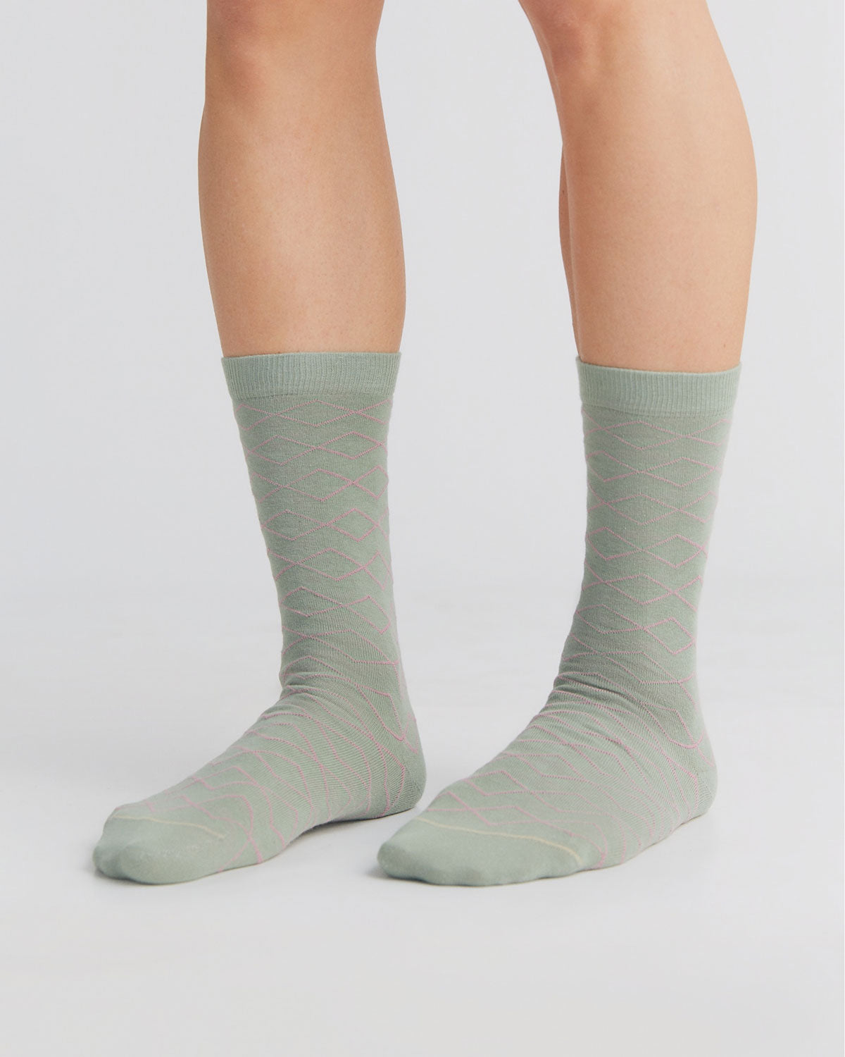https://www.deva-natur.de/media/image/fc/62/02/Bio_Socken_1326_1.jpg