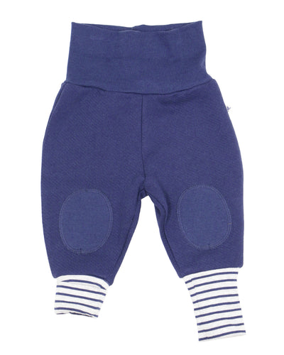 https://www.deva-natur.de/media/image/96/70/33/Biobaumwolle_Kinderhose_0836.jpg