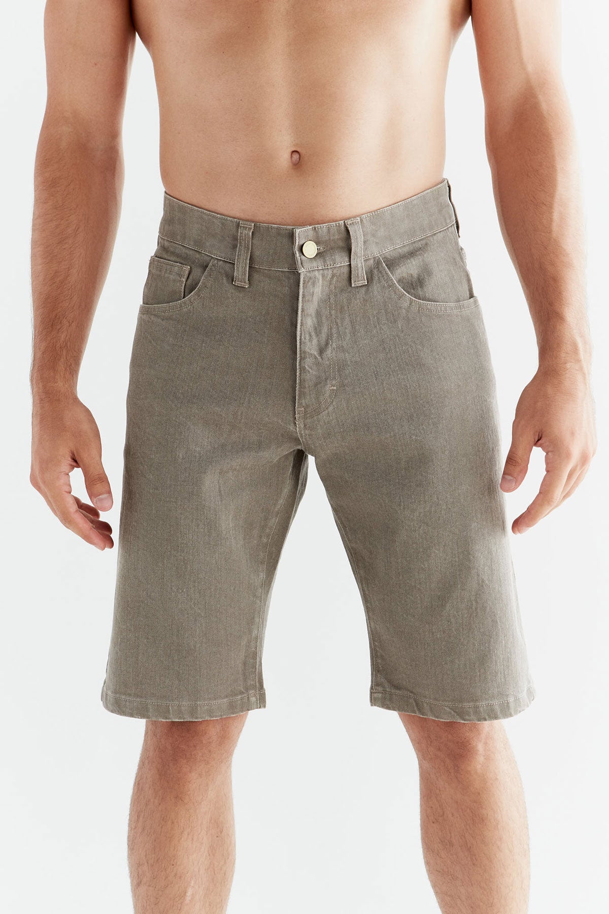 https://www.deva-natur.de/media/image/d2/f4/16/MA3018-395_Herren_Kurze_Hose_1.jpg